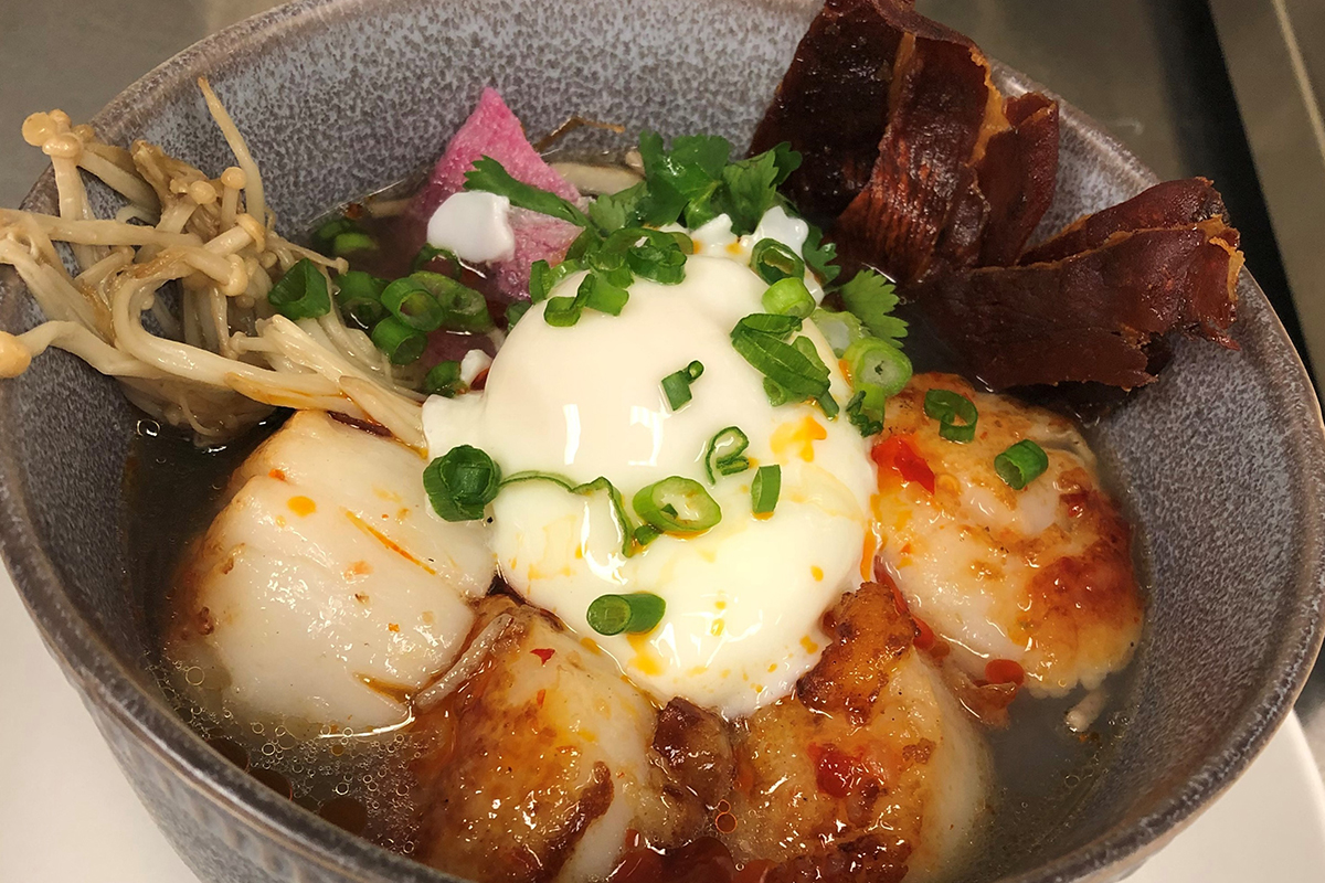 Pan Seared Scallops - Ross Robertson